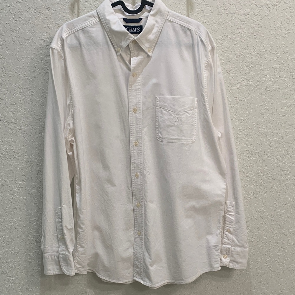 Chaps Men's White Button-Down Long Sleeve Shirt